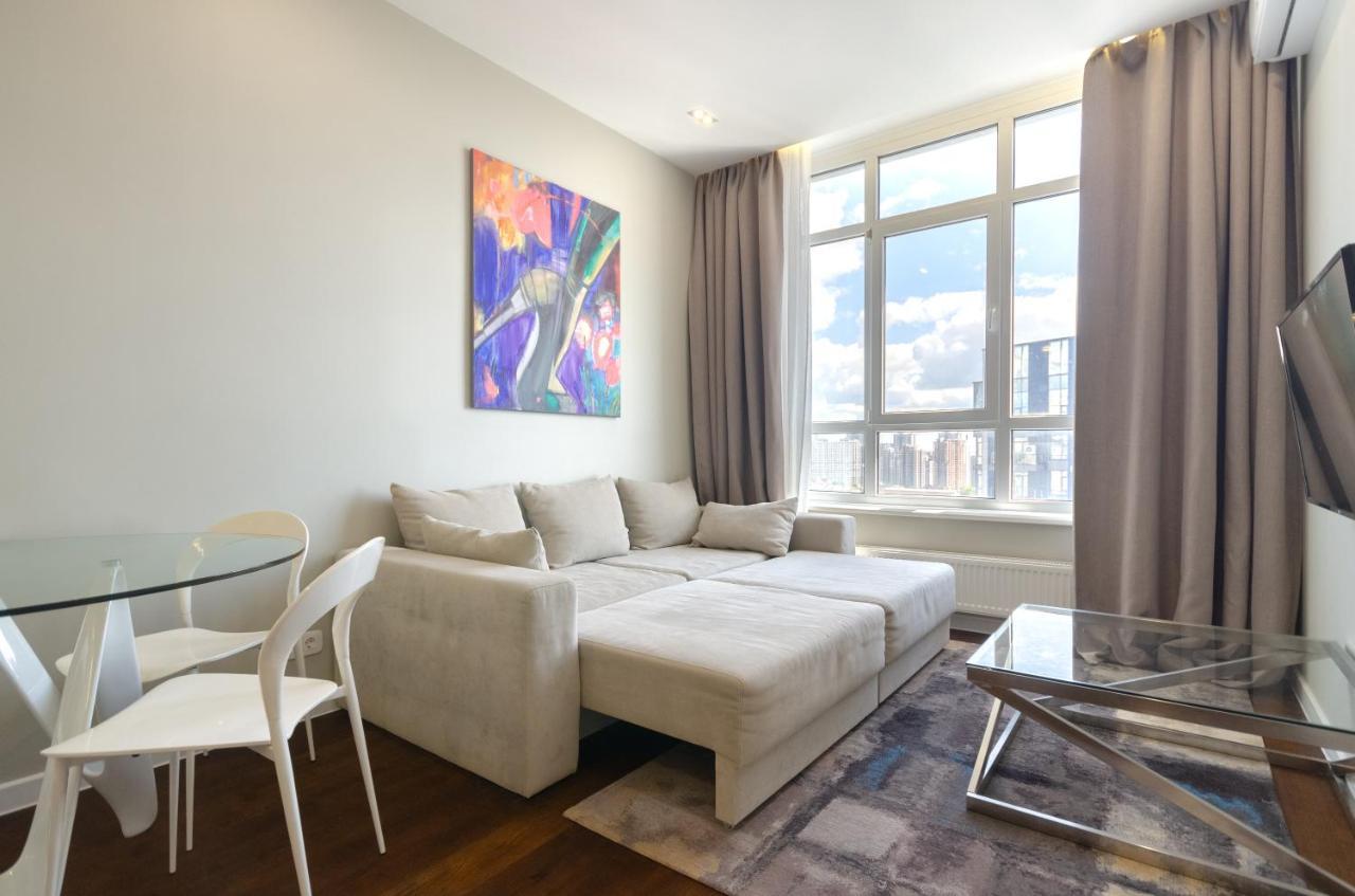 Petrovdom 408-467-471-277-377 In Central Park Cozy Apartments キエフ エクステリア 写真