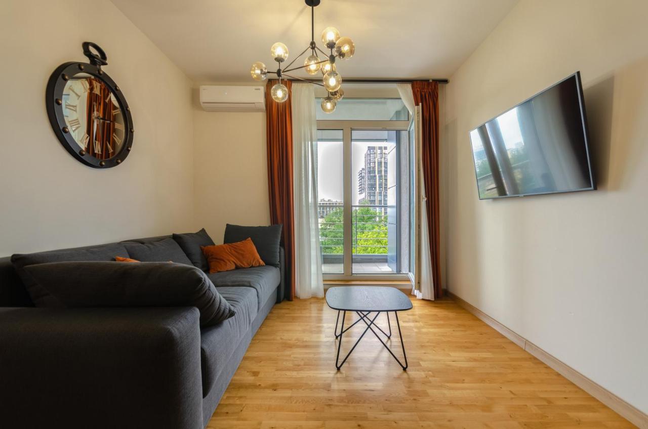 Petrovdom 408-467-471-277-377 In Central Park Cozy Apartments キエフ エクステリア 写真