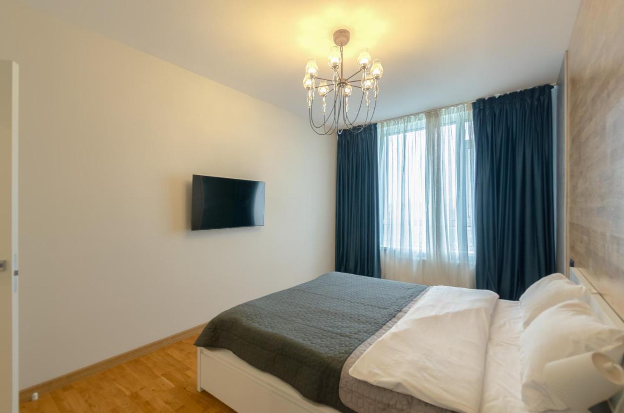 Petrovdom 408-467-471-277-377 In Central Park Cozy Apartments キエフ エクステリア 写真